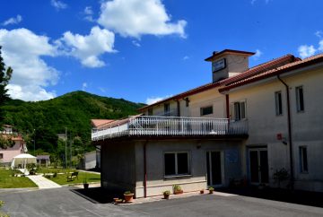 Ingresso Struttura Casa di Riposo Villa del Sorriso Chianche